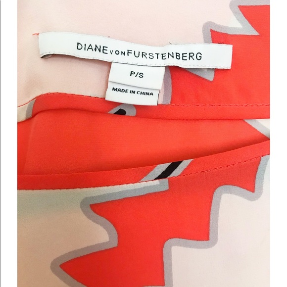 Diane Von Furstenberg Floral Top Size Small - Picture 3 of 5